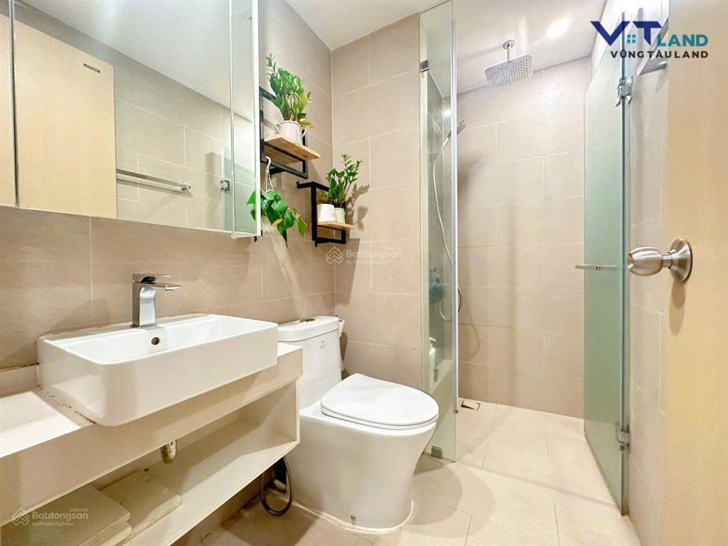 Bán gấp căn 2 pn tầng 4 vip thang riêng, the sóng vt 2,35 tỷ 0901 681 *** thủy võ