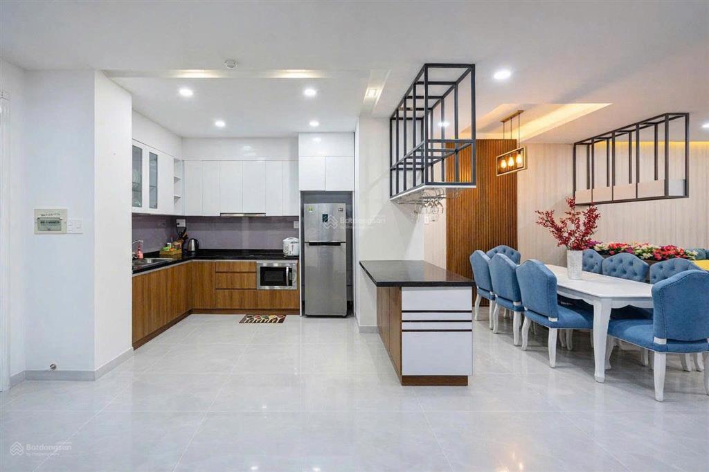 Chính chủ chuyên cho thuê homestay căn hộ du lịch theo ngày tại chung cư sơn thịnh bãi sau vt