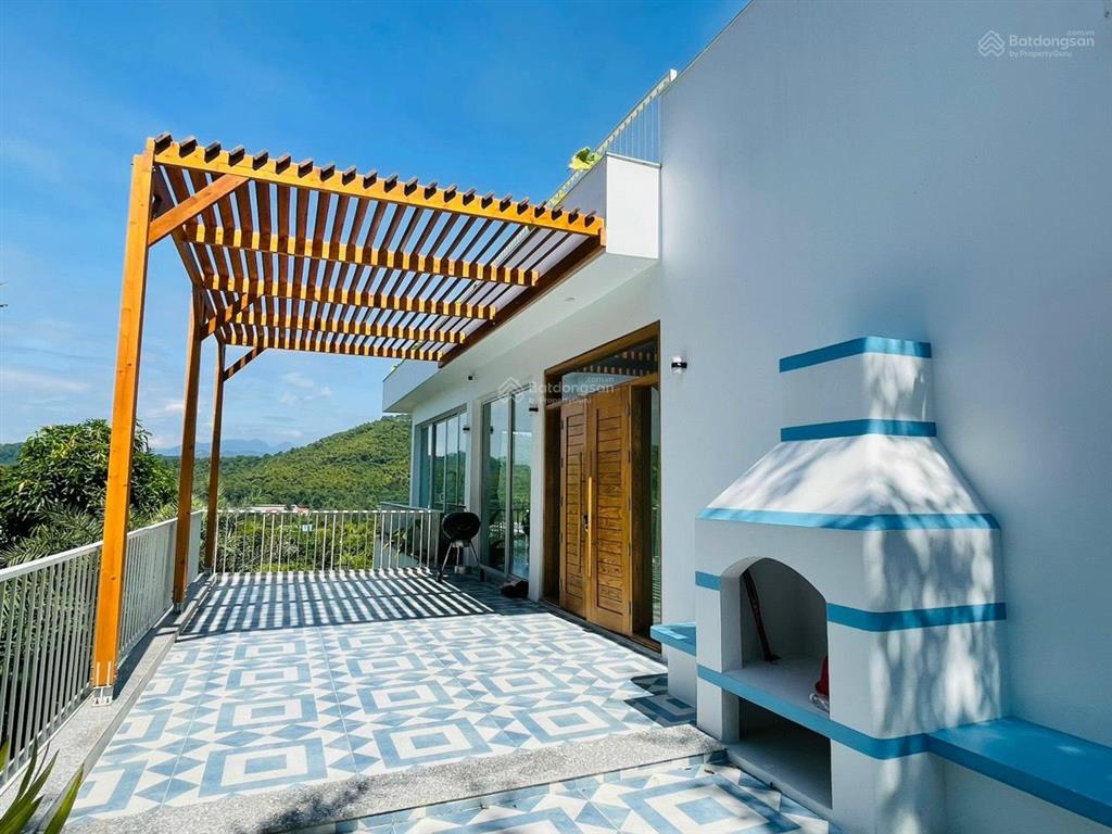 Bán nhà biệt thự flamigo 3pn, 4wc tại flamingo đại lải resort, 7,3 tỷ, 180m2, sẵn sổ.  0986 797 ***