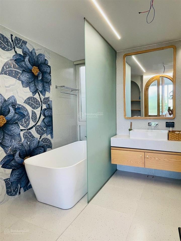 Bán nhà biệt thự flamigo 3pn, 4wc tại flamingo đại lải resort, 7,3 tỷ, 180m2, sẵn sổ.  0986 797 ***