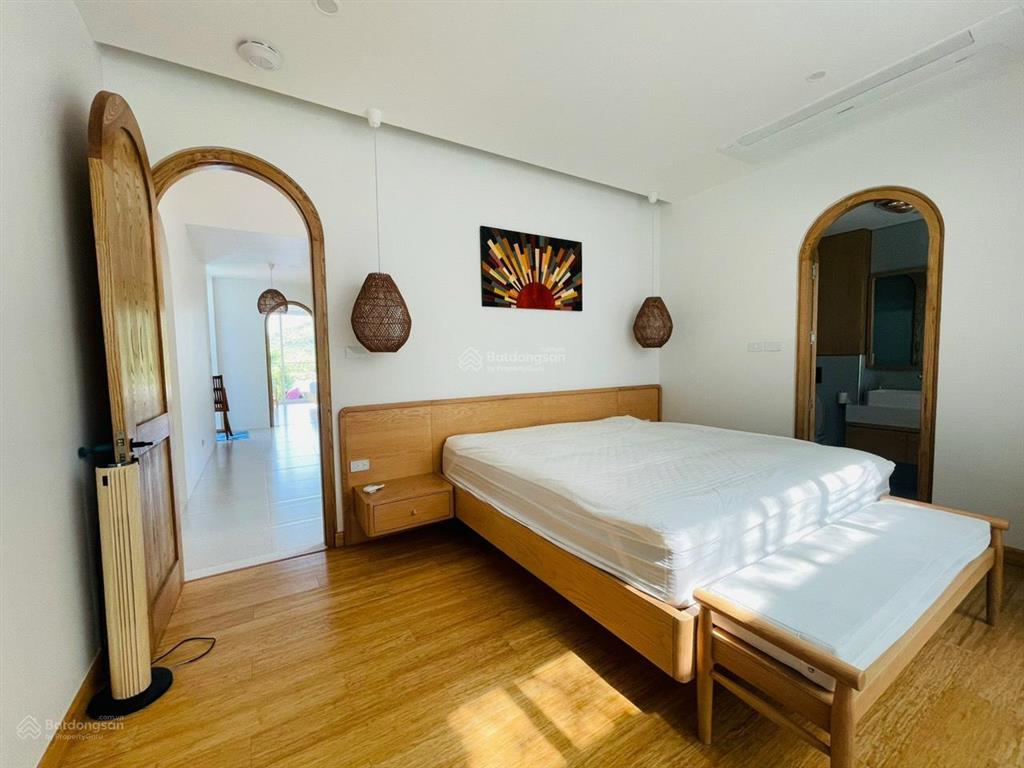 Bán nhà biệt thự flamigo 3pn, 4wc tại flamingo đại lải resort, 7,3 tỷ, 180m2, sẵn sổ.  0986 797 ***