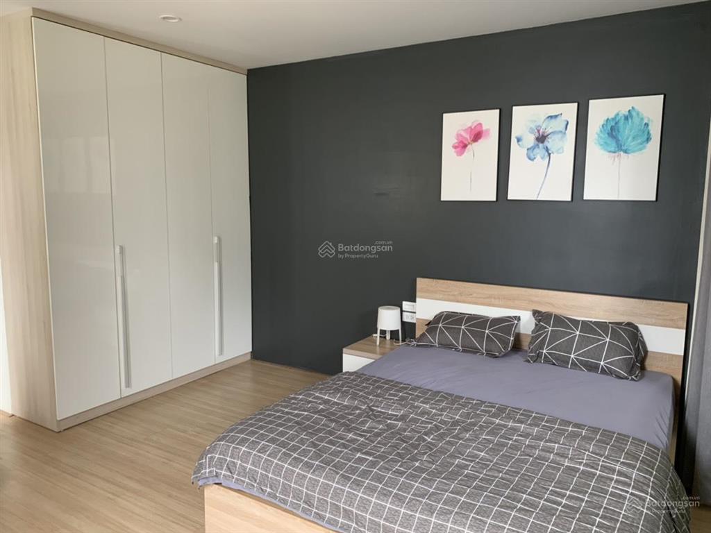 Cho thuê gấp căn hộ dịch vụ tại ngọc hà, 45m2, có đầy đủ nội thất, thoáng sạch sẽ, giá cực rẻ