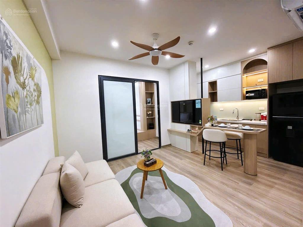 Chung cư evergreen cho thuê, nhà mới bàn giao, 2 ngủ, 2 vệ sinh, 60m2, full nội thất cao cấp