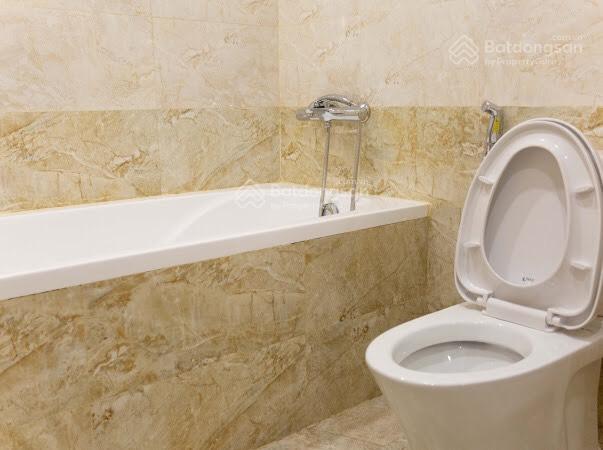 Chung cư 1 ngủ 1 khách tại cầu giấy, gần fpt, duy tân, 50m2, có ban công, máy giặt riêng, giá rẻ