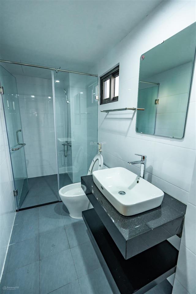Nhượng gấp chung cư 1 ngủ 1 khách tại cầu giấy, 50m2, thoáng sạch sẽ, gần công viên cầu giấy