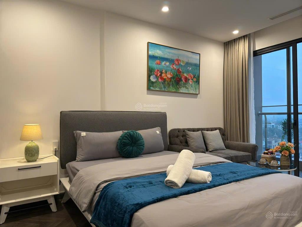 Chung cư cho thuê tại evergreen mới nhận bàn giao cần cho thuê gấp, giá cực tốt, nội thất hiện đại