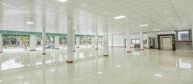 Cho thuê nhà đại lộ hùng vương diện tích sàn 400m2, gần trung tâm hội nghị tỉnh phú thọ