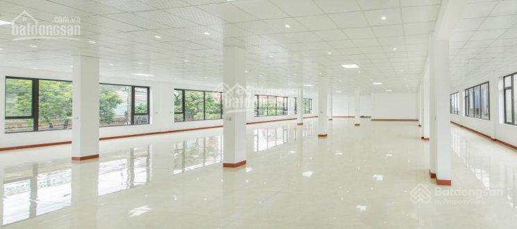Cho thuê nhà đại lộ hùng vương diện tích sàn 400m2, gần trung tâm hội nghị tỉnh phú thọ