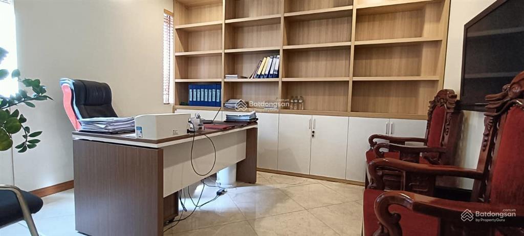 Cần bán căn góc biệt thự linh đàm, dt 280m2 x 4 tầng, lô góc 2 mặt tiền, 78 tỷ, hoàn thiện đẹp