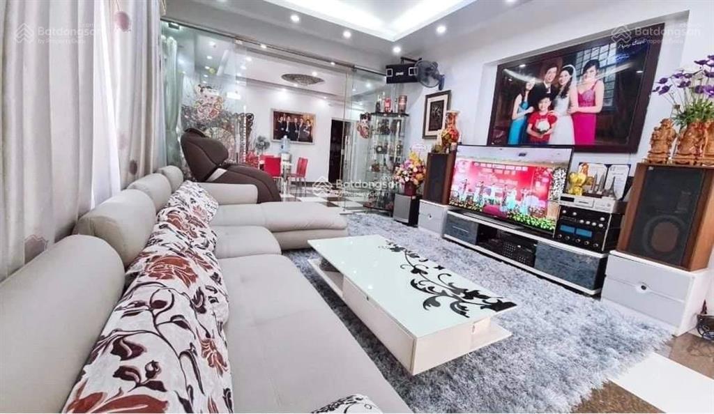 Bán căn góc 2 mặt tiền diện tích 140m2 x 4.5 tầng tại khu đô thị đền lừ, đã hoàn thiện đẹp, sđcc
