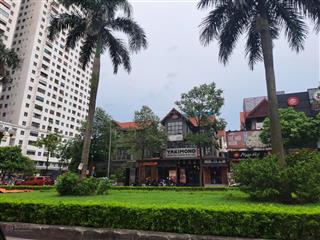 Bán biệt thự tây nam linh đàm 200m2, nhà hoàn thiện 8 tỷ nội thất cao cấp, view nhìn giữa vườn hoa