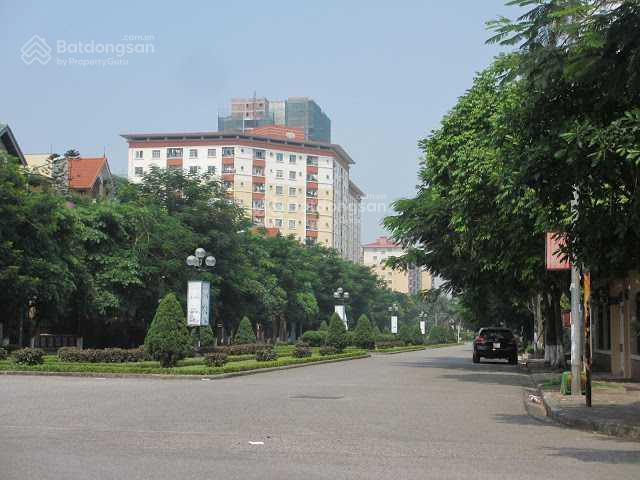 Bán biệt thự bán đảo linh đàm 256m2, mặt đường nguyễn duy trinh siêu vip, nội thất đẹp