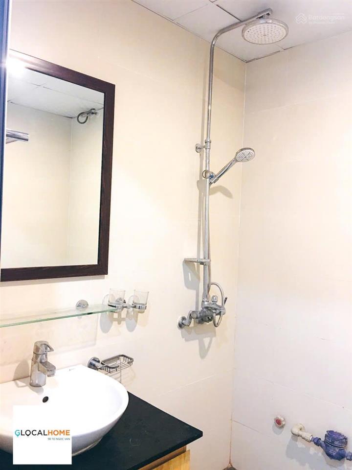 Cho thuê căn hộ 1 phòng ngủ ở tây hồ, không gian xanh tiện ích khách sạn từ 6tr/tháng