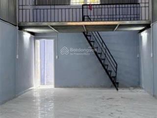 Cho thuê kho đường đặng thùy trâm phường bình lợi trung hồ chí minh. diện tích 4x24, gác lửng 18tr