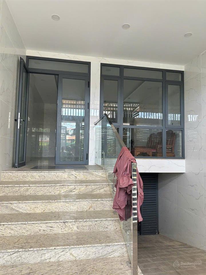 Cho thuê mặt bằng tầng trệt làm văn phòng, công ty. đặng thùy trâm, phường bình lợi trung, hcm.