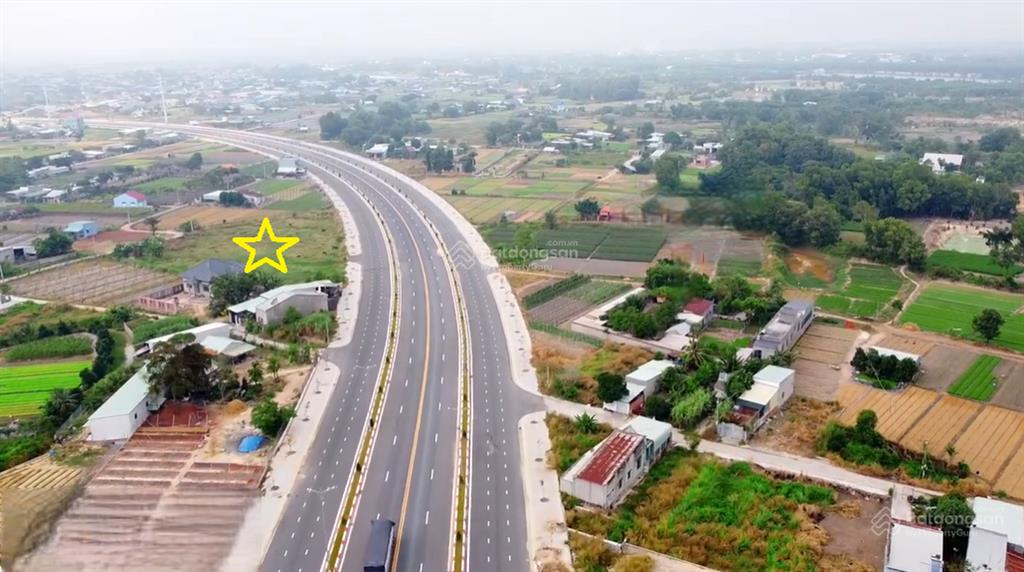 Quỹ đất vàng mặt tiền quốc lộ 56  tiện kd đa chức năng  hơn 30 lô với giá đầu tư ( từ 1,4tỉ/nền)
