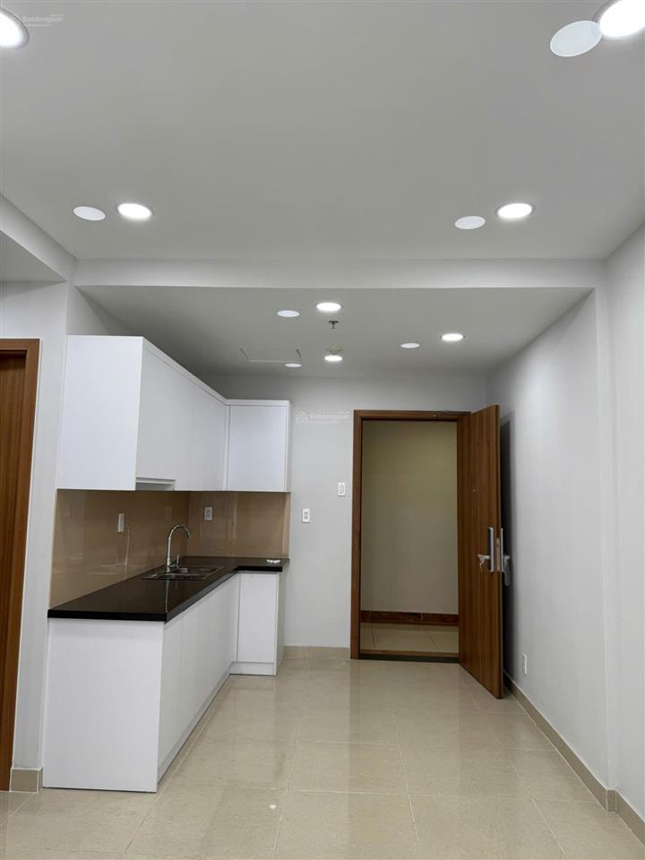 Nhà sổ hồng (7.08),2pn2wc giá chỉ 2ti4, gần làng đhqg hcm, view hồ bơi có dòng tiền thuê 6tr/tháng