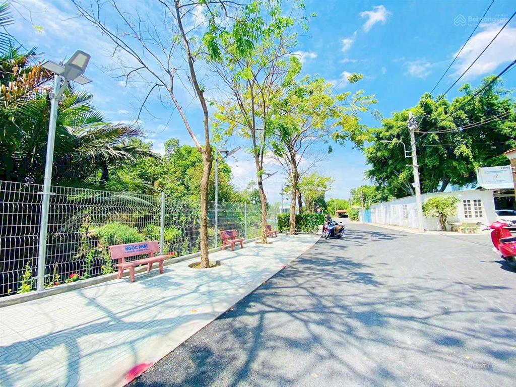 Nhà phố cận sông sài gòn 7.8 tỷ/ căn, ngay vạn phúc city, shr, đường 9m, đt cho thuê có dòng tiền