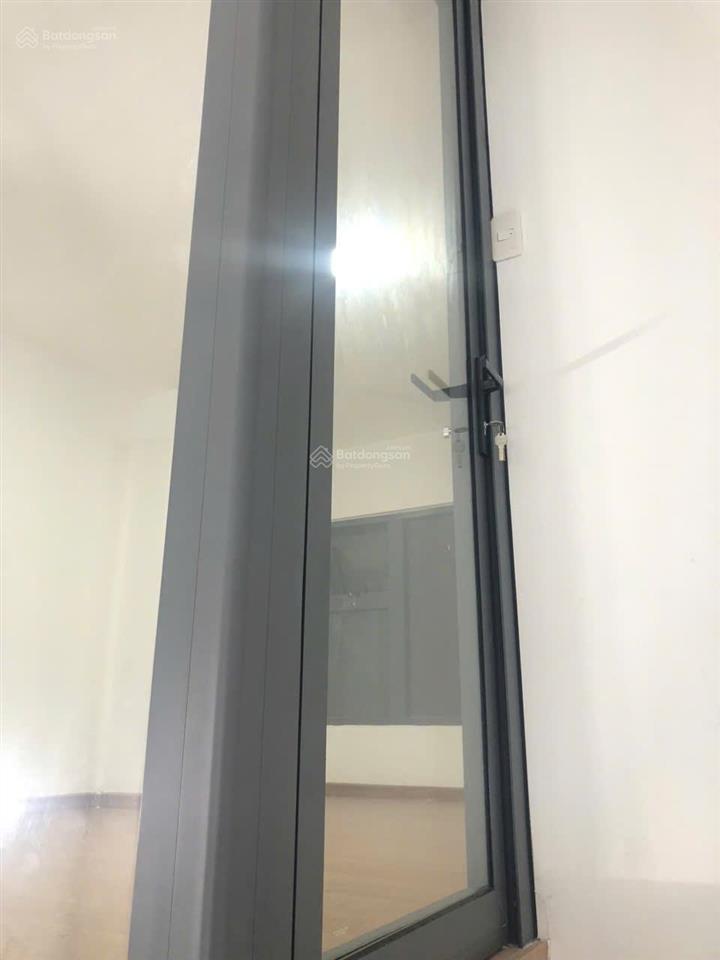 Bán căn hộ officetel la astoria giá 2,3 tỷ.  0938 020 *** thủy