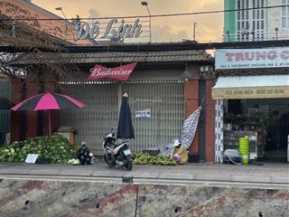 Nhà mt huỳnh tấn phát thị trấn nhà bè, 8x31m2, giá 20 tỷ chốt nhanh, sổ đỏ trao tay,  0918 278 ***