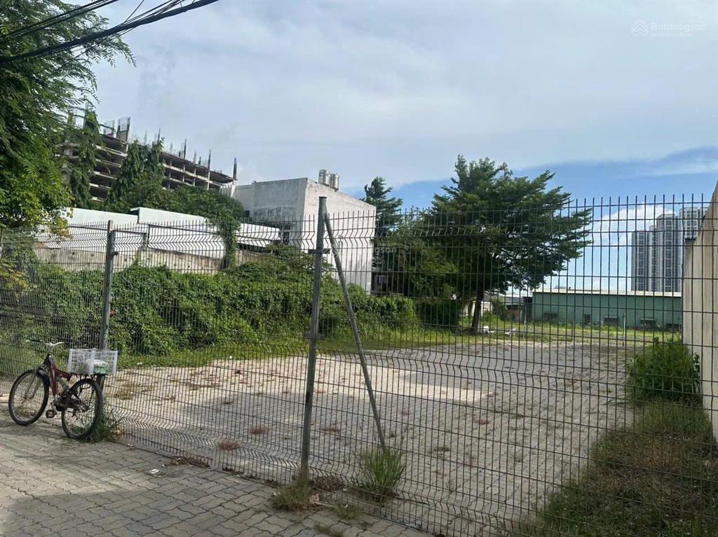 Chính chủ bán lô đất vàng mặt tiền lê thị chợ, quận 7, sổ đỏ xd tự do, 429m2, giá 140tr/m2