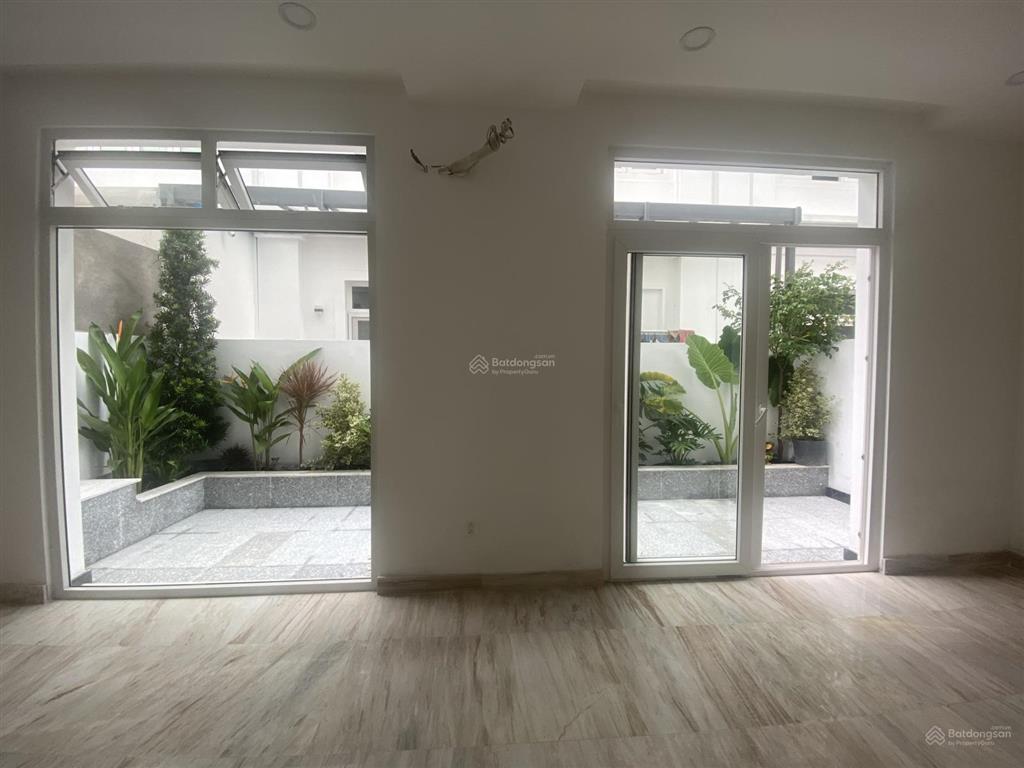 Cho thuê gấp biệt thự the peak garden q7, xd hầm, trệt 2 lầu, làm vp và ở, nhà mới 100%, 60tr/th