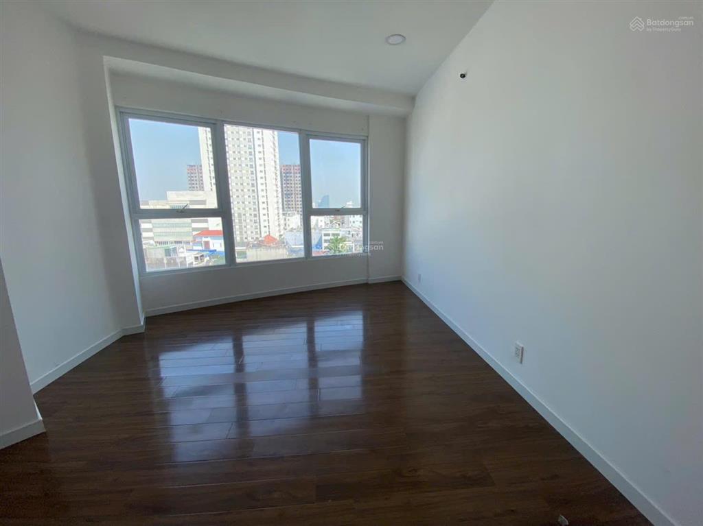 Bán nhanh căn hộ office tulip tower thiết kế độc đáo khu vực q7, 79m2, 2,6 tỷ