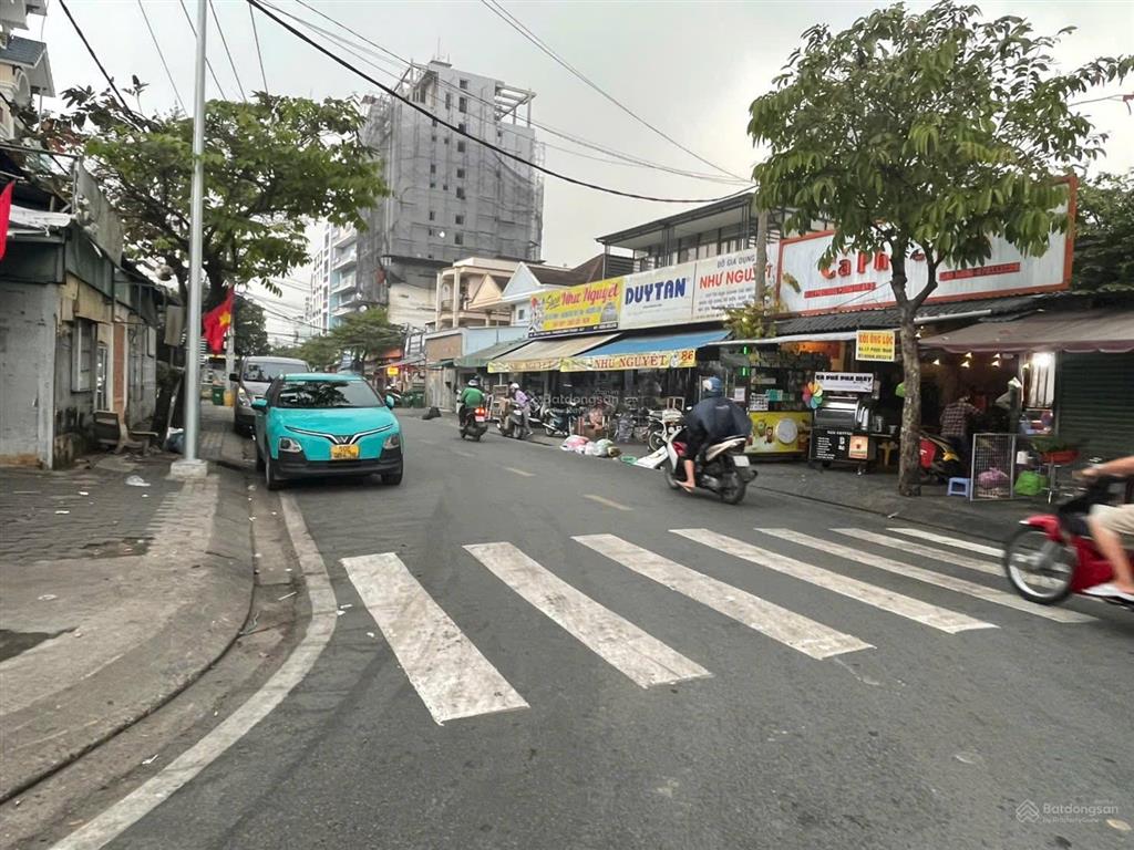 Bán đất 1.200m2 full thổ cư 2 mt huỳnh tấn phát, quận 7, có nhà trọ thu nhập 300tr/th giá 140 tỷ