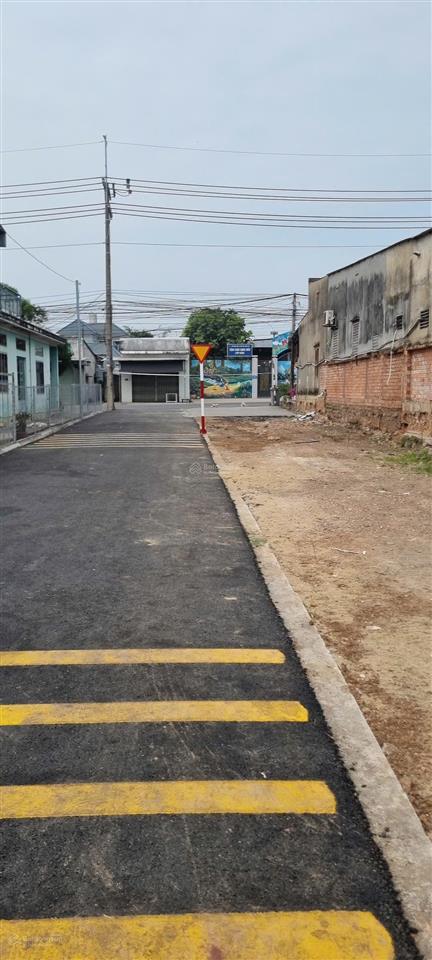 Bán đất thổ cư 2 mặt tiền ngay chợ giang điền xây được 5 căn phòng trọ cho thuê quá hợp lý