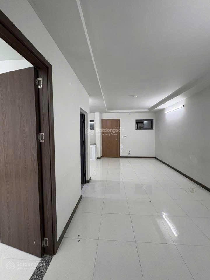 Sở hữu ngay căn hộ ct3 hud pl  61 m2 có sổ sang tên chính chủ chỉ 2 tỷ 170