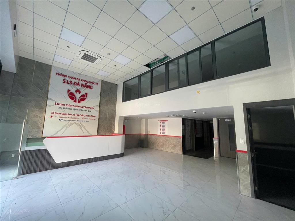 Cho thuê tòa nhà 7 tầng thang máy sát đại lộ phan đăng lưu, gần trung tâm tài chính