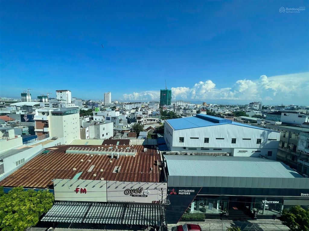 Cho thuê tòa nhà 7 tầng thang máy sát đại lộ phan đăng lưu, gần trung tâm tài chính