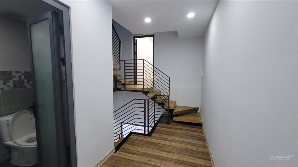 Cho thuê nhà riêng 3 tầng tại trần kế xương, hải châu, đà nẵng, giá tốt chỉ với 10 triệu
