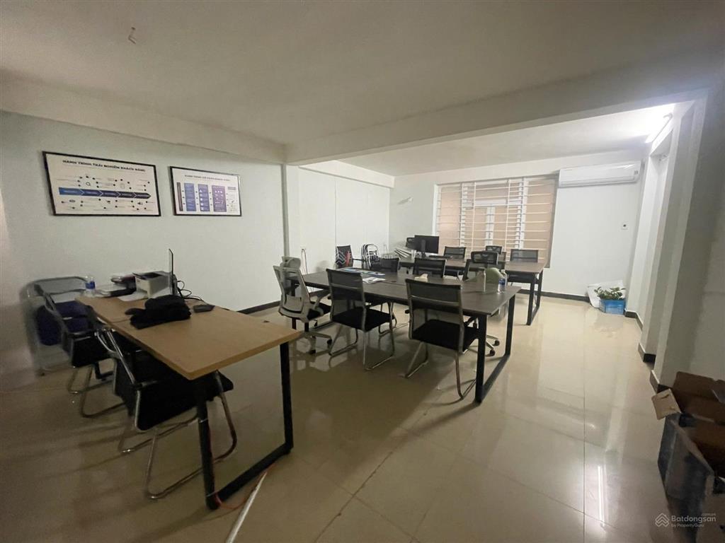 Cho thuê nhà nguyên căn 3 tầng 207 huỳnh tấn phát phù hợp làm vp cty