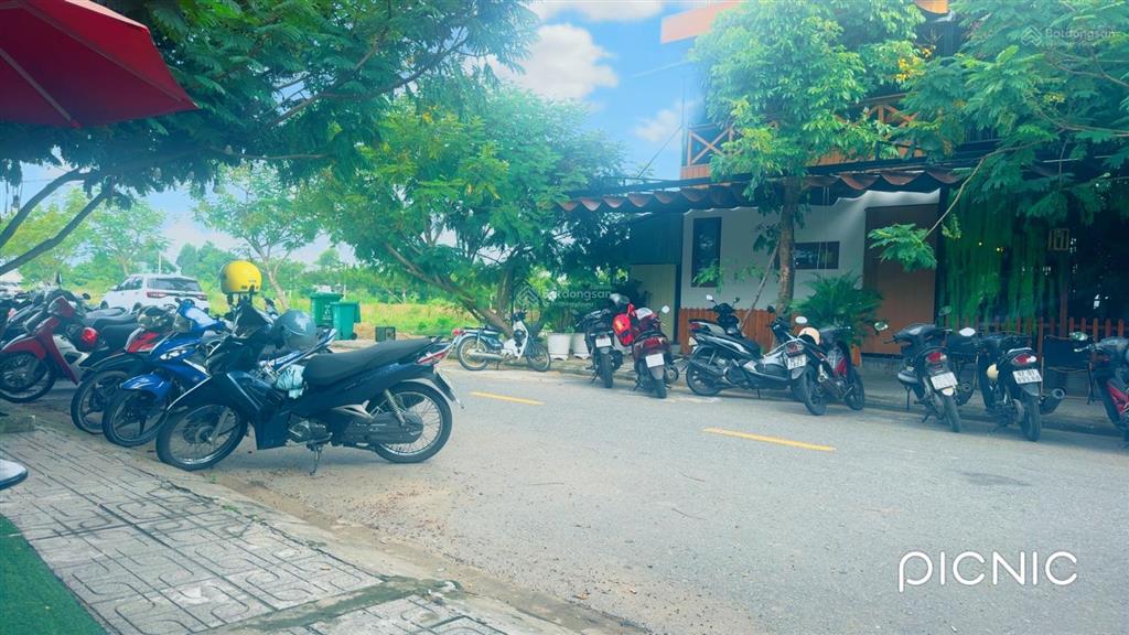 Đất đà nẵng 2 tỷ 250 / đường 13.5m sổ hồng sẵn