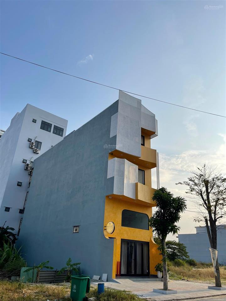 Bán gấp lô đất đối diện toà fpt plaza2