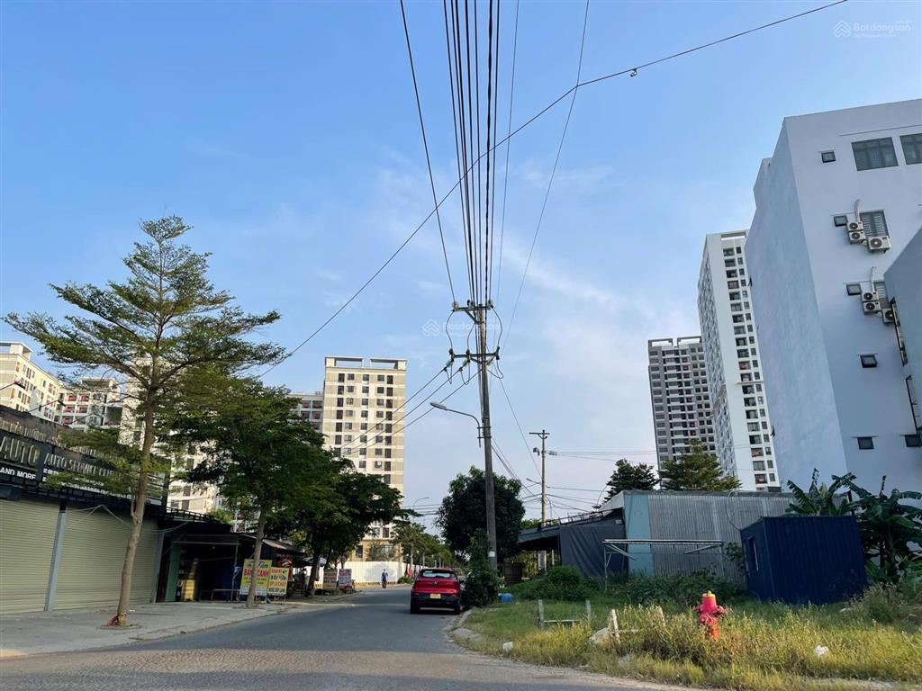 Bán gấp lô đất đối diện toà fpt plaza2