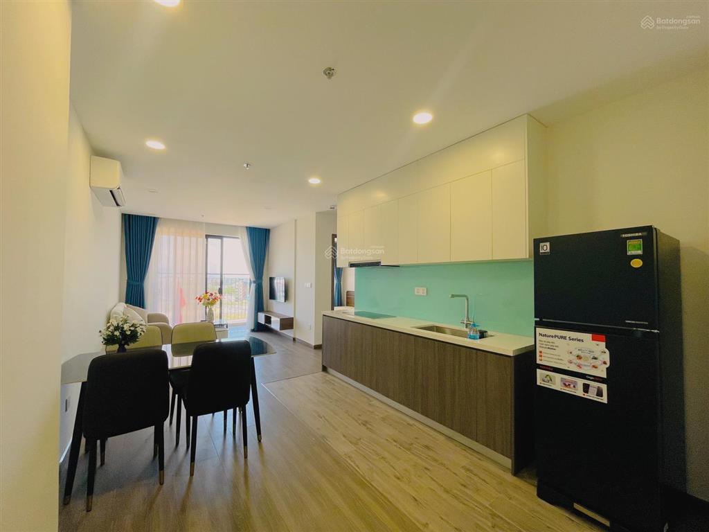 Cho thuê căn góc 3pn 80m2 full nội thất ban công hướng nam view công viên thoáng mát fpt plaza 3