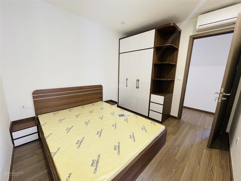 Cho thuê căn góc 3pn 80m2 full nội thất ban công hướng nam view công viên thoáng mát fpt plaza 3