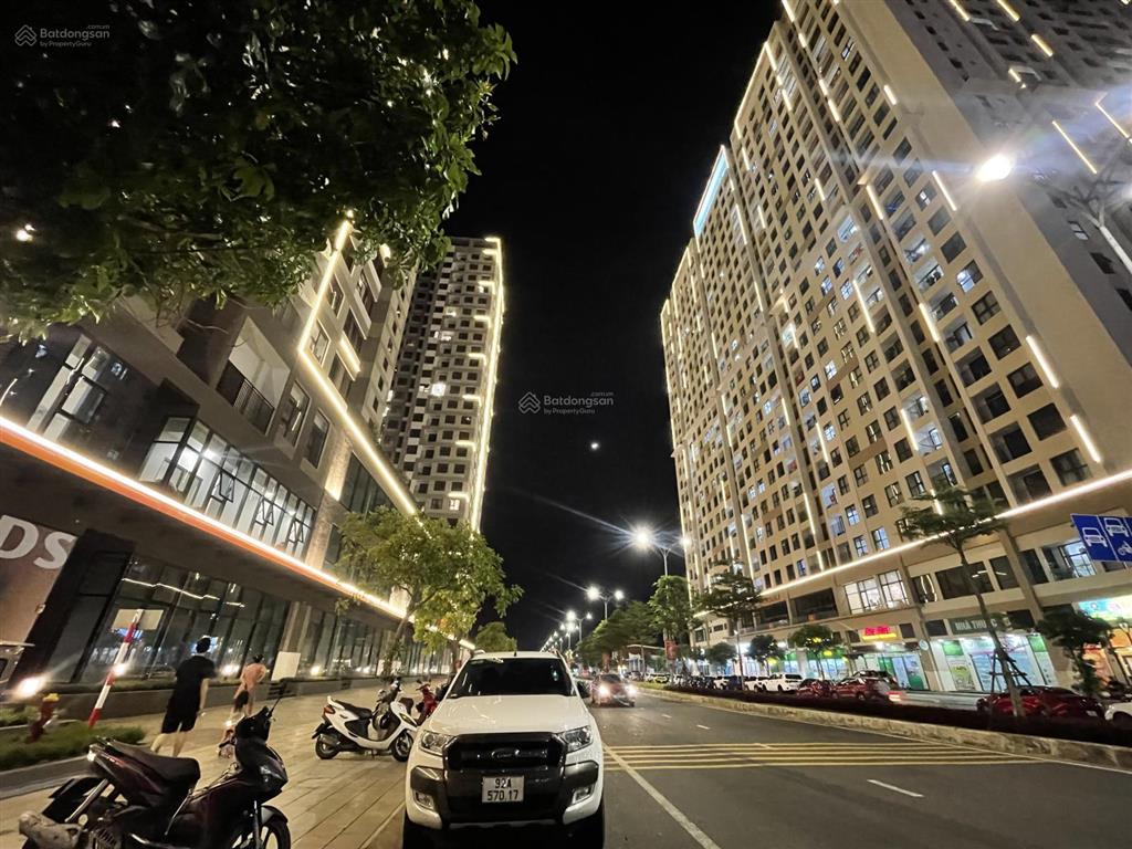 Bán căn hộ 2pn view biển trực diện  fpt plaza 2  full nội thất  đang cho thuê 18 triệu/tháng