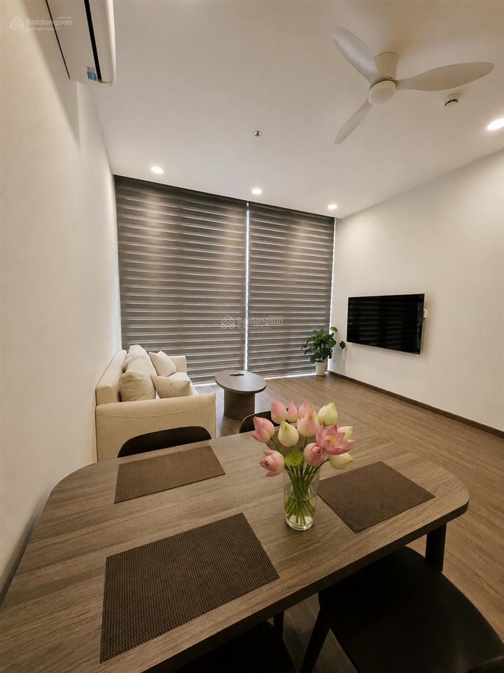 Cho thuê căn hộ 2pn 68m fpt plaza 3 nội thất tối giản, sang trọng  có nhận khách nước ngoài