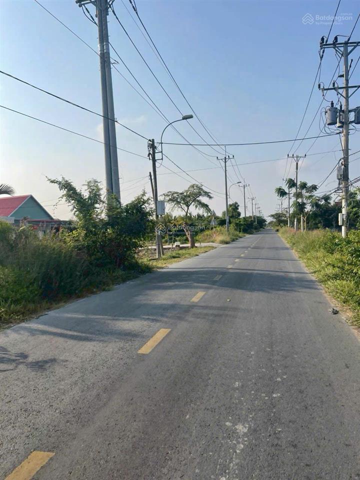 Bán lô đất đẹp thích hợp làm kho bãi hoặc khu nghỉ dưỡng, giá đẹp