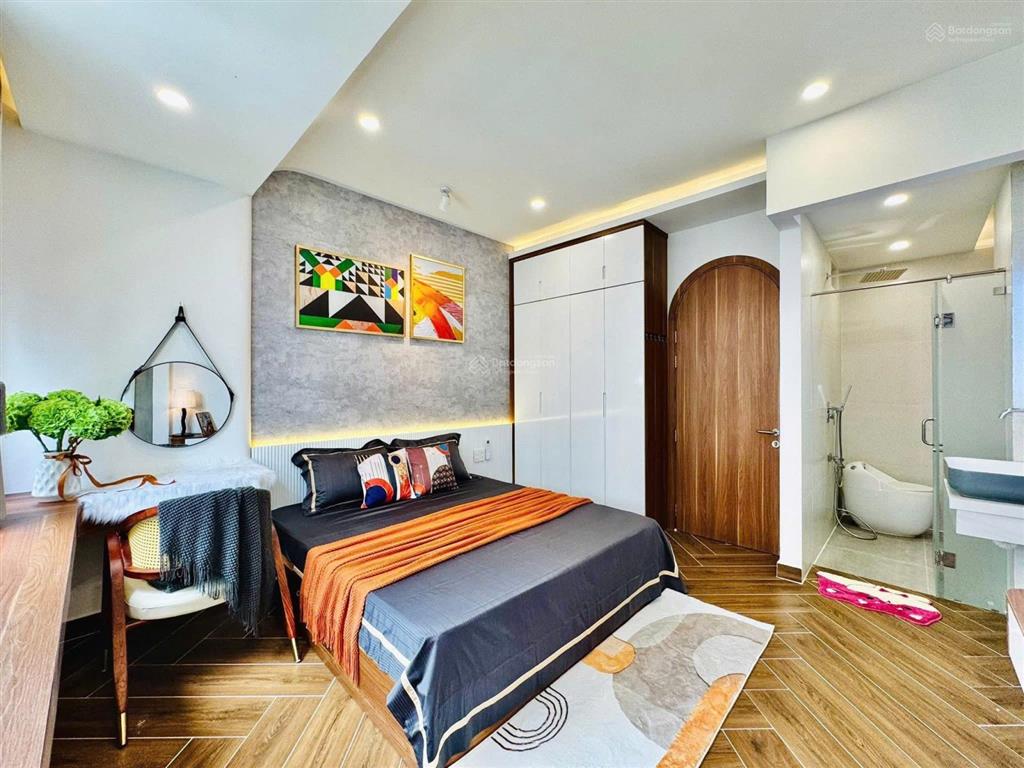 Bán biệt thự bình lợi dt 10mx20m 4 tầng giá 25tỷ5 p13 q. bt khu biệt cao cấp vip gần sông