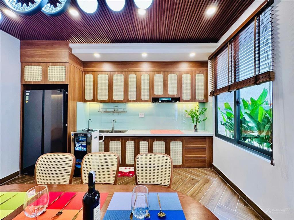 Bán penthouse cantavil view điện biên phủ dt 426m2 gồm 5pn & 4wc, giá 48 tỉ (tl)