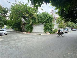 Bán đất góc 2mt đặng thùy trâm 10mx22m 23tỷ5 p13 q. bt vị trí trực diện sông phù hợp xây biệt thự