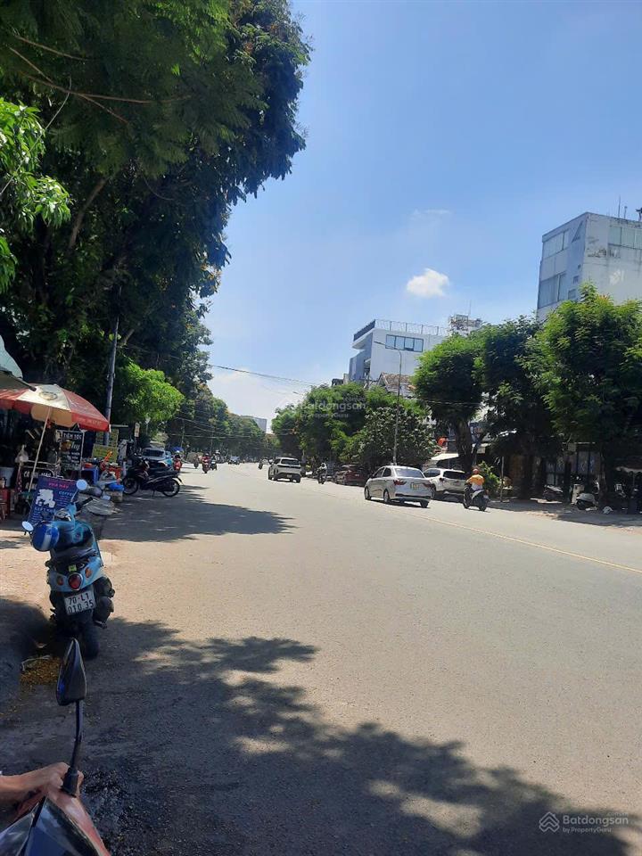 Bán nhà mt đặng thùy trâm 6mx22m giá 17,5tỷ hầm 5 tầng thang máy p13 q. bt vị trí ngay đh văn lang