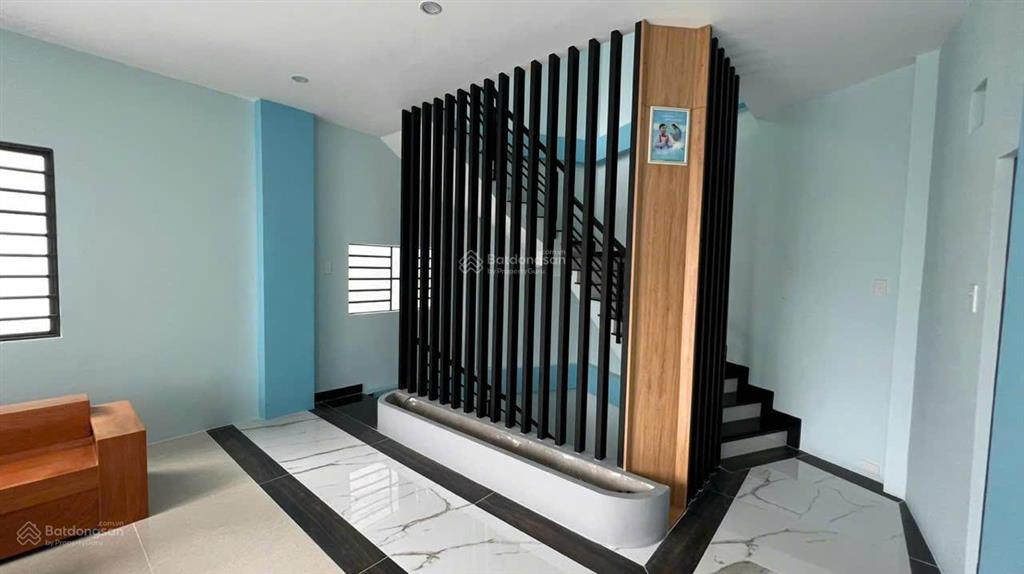 Cho thuê nhà nguyễn hữu cảnh 4mx20m 4 tầng giá 22tr p22 q.bt nhà mới nội thất đẹp