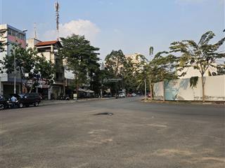 Bán nhà mặt tiền hoàng hoa thám, bình thạnh, 4 tầng và sân thượng, 16m x 30m