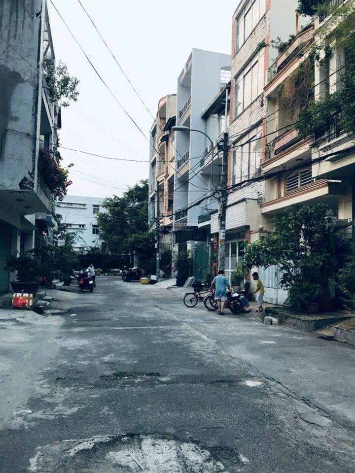 Bán nhà nguyễn gia trí 8mx23m 4 tầng giá 23 tỷ sát bên đh hutech khu vực được xây cao, chdv