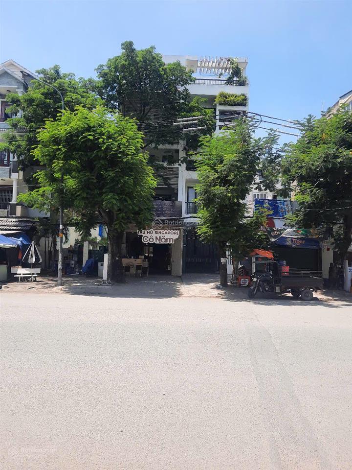 Bán nhà mt nguyễn gia trí 6mx23m giá 33,6 tỷ, 5 tầng p25 q. bt nhà mới vị trí đẹp, nội thất cao cấp